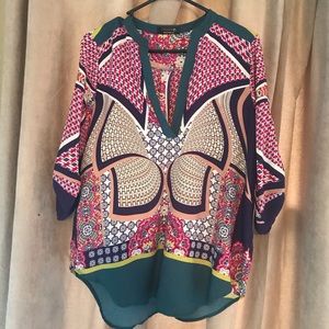 Reneec. Top-Like New